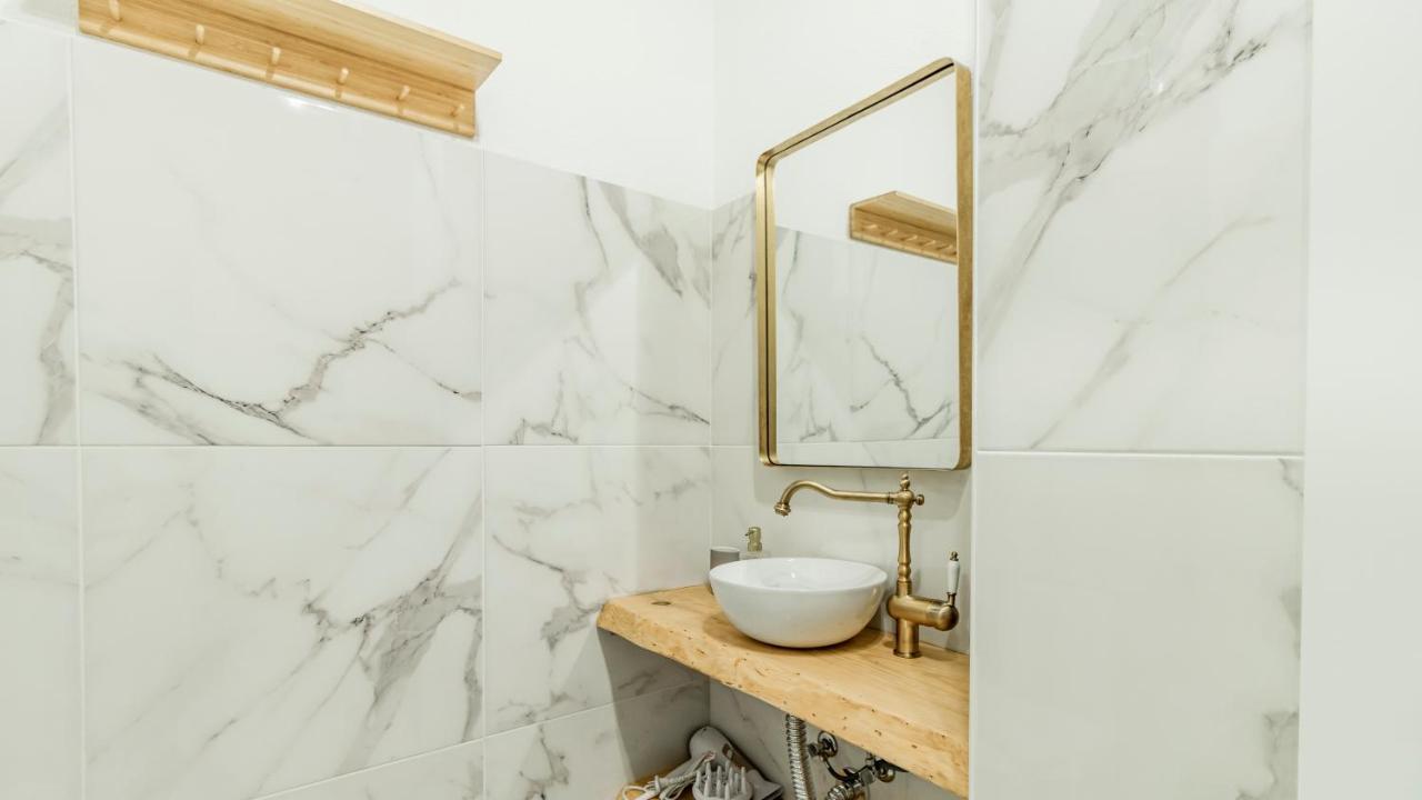 Happy Corner In The Heart Of Porto By Lovelystay Eksteriør bilde